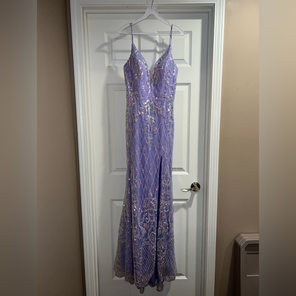 Nox anabel size 8 purple sequin prom dress with a slit and lace up back